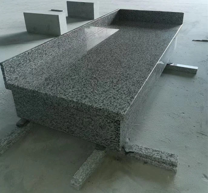 Granit atas meja