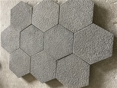 Penurap Heksagon Berdekatan Saya